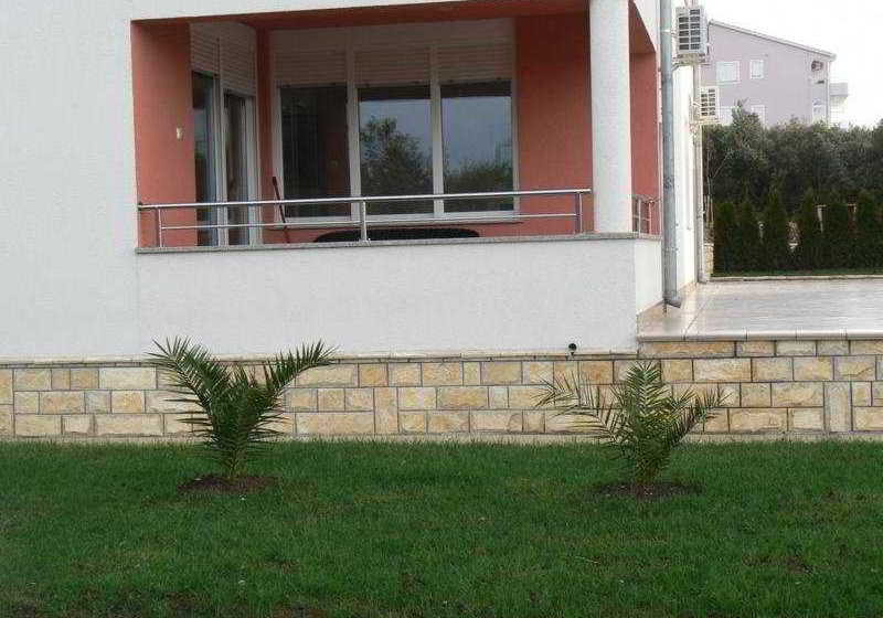 Отель Uspjeh Apartmani