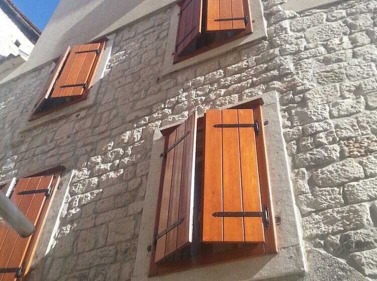 בית מלון כפרי Villa Ruzica