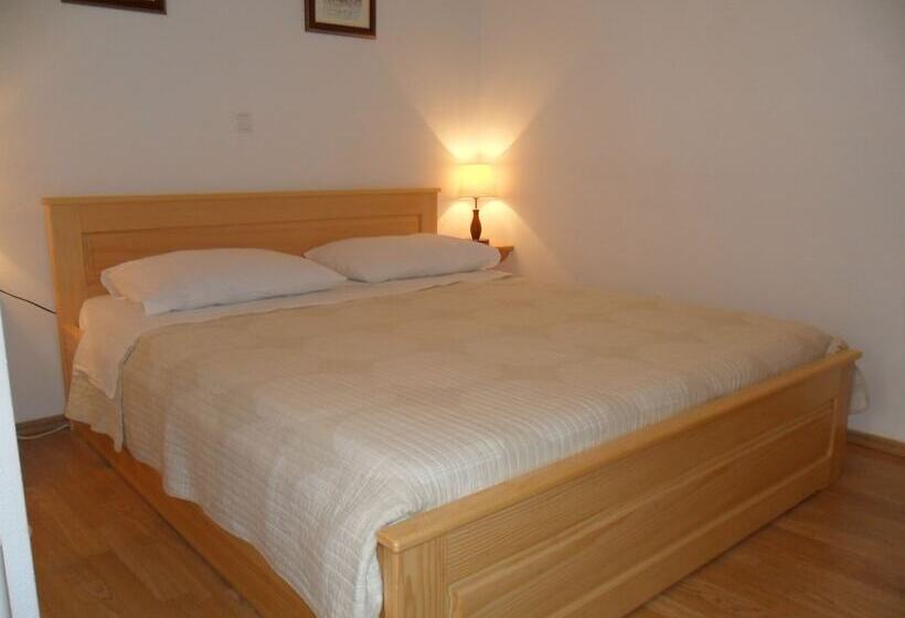 בית מלון כפרי Villa Ruzica