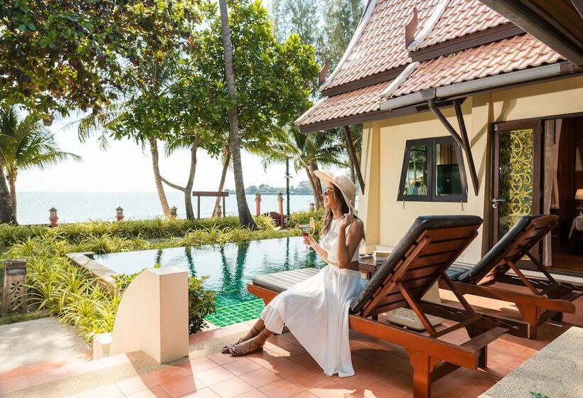Koh Chang Paradise Resort & Spa