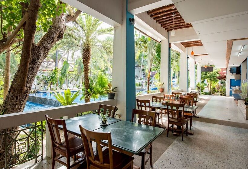 Koh Tao Montra Resort