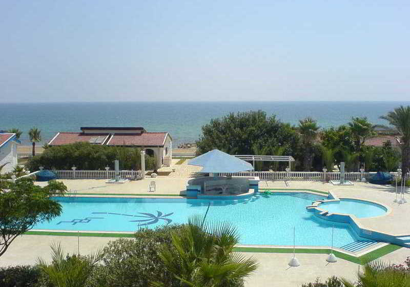 Long Beach Hotel & Villas