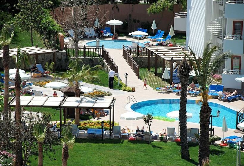 Monachus Hotel & Spa All Inclusive
