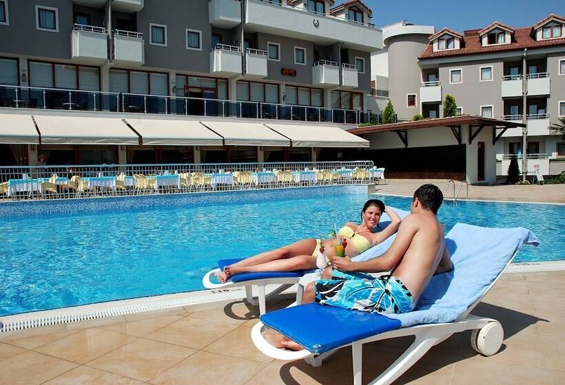 Monachus Hotel & Spa All Inclusive