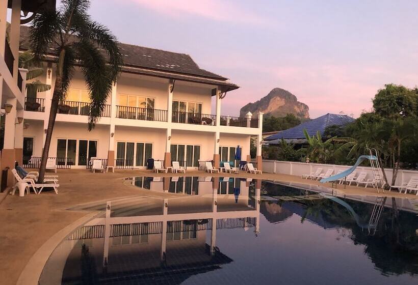 Nadivana Serviced Apartments