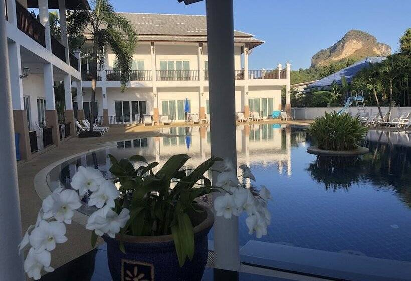 Nadivana Serviced Apartments