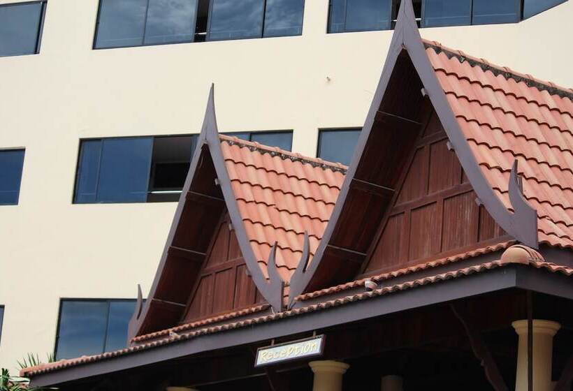 Nova Park Hotel Pattaya