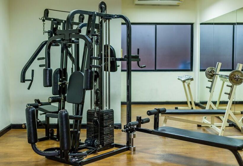 Nova Park Hotel Pattaya