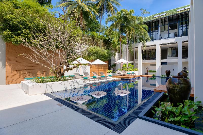 Outrigger Surin Beach Resort Sha Extra Plus