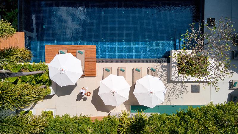 Outrigger Surin Beach Resort Sha Extra Plus