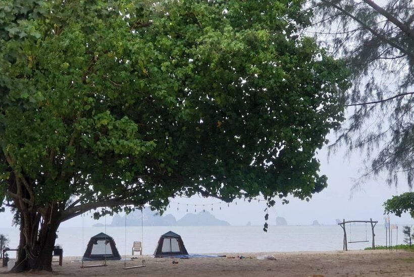 Pan Beachfront Resort Krabi