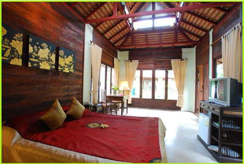 Parn Dhevi Riverside Resort & Spa