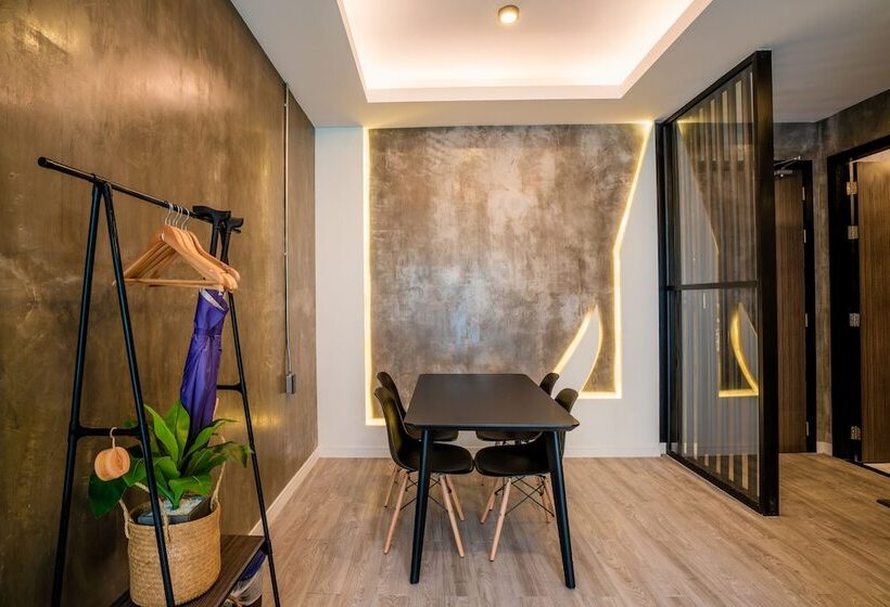 Phi Phi Andaman Legacy Resort