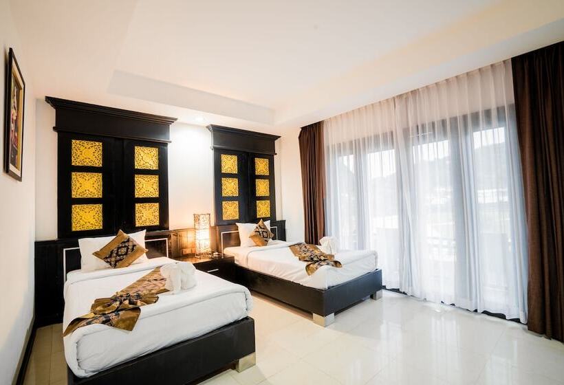 Phi Phi Andaman Legacy Resort