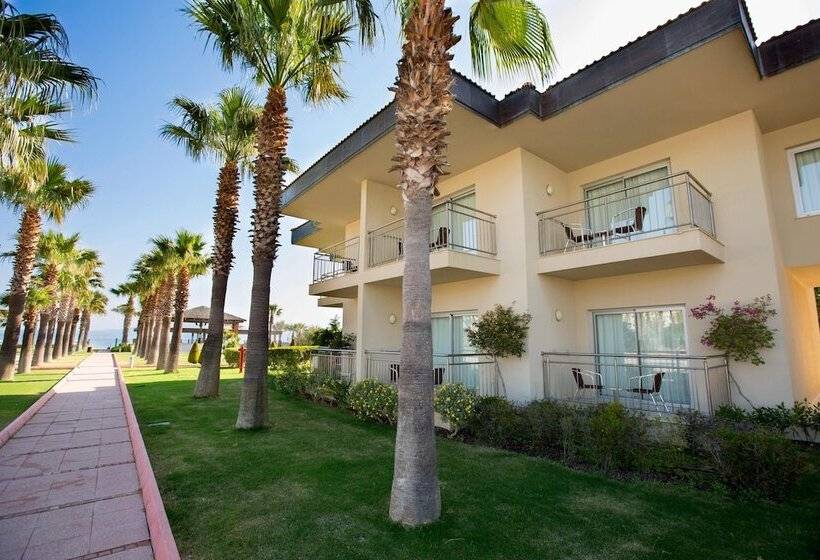 Radisson Blu Resort & Spa Cesme