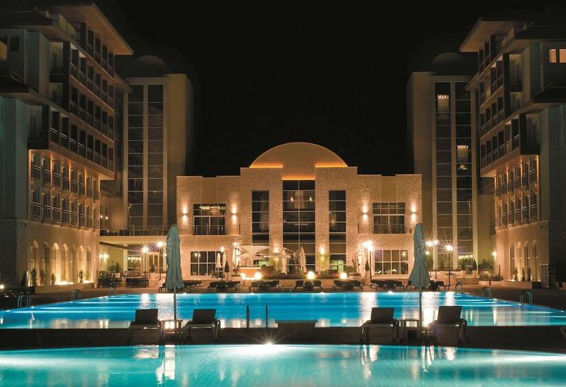 Radisson Blu Resort & Spa Cesme