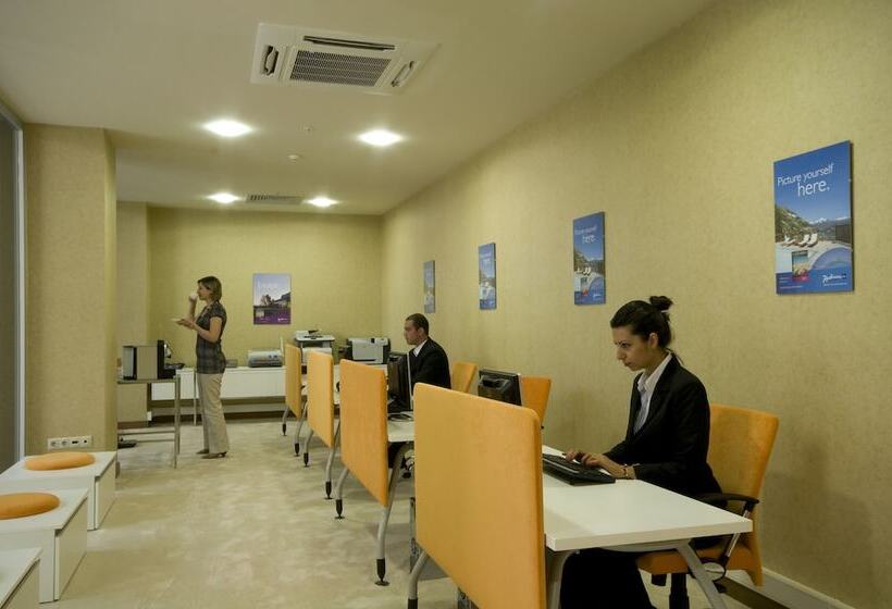 Radisson Blu Resort & Spa Cesme