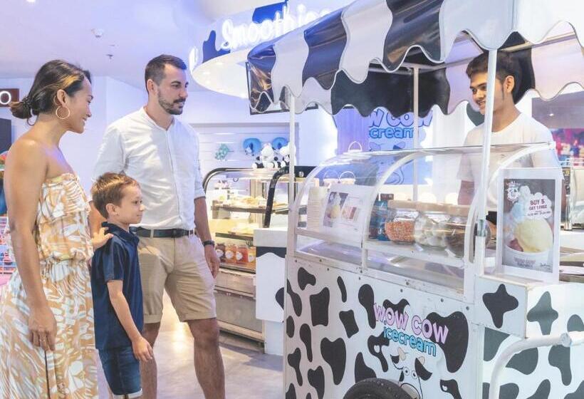 Radisson Resort And Suites Phuket