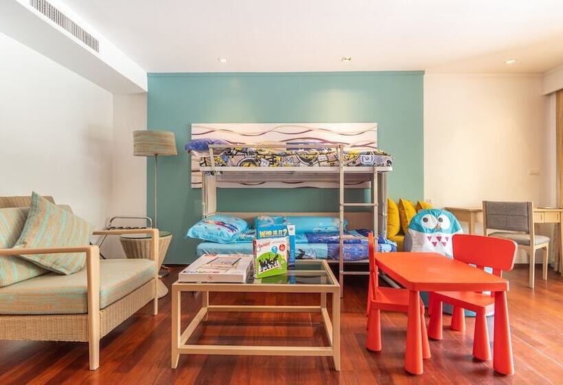 Radisson Resort And Suites Phuket