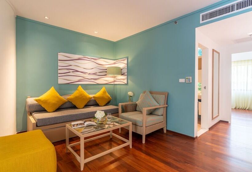 Radisson Resort And Suites Phuket