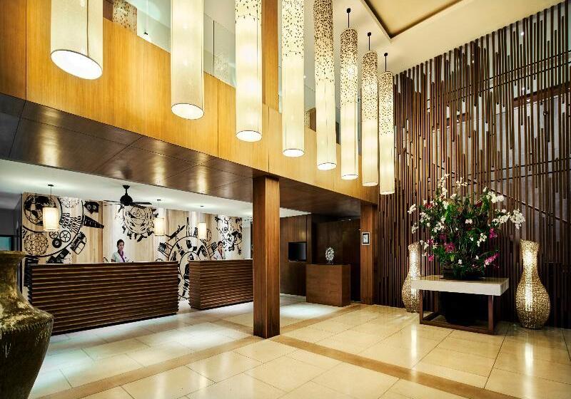 Radisson Resort And Suites Phuket