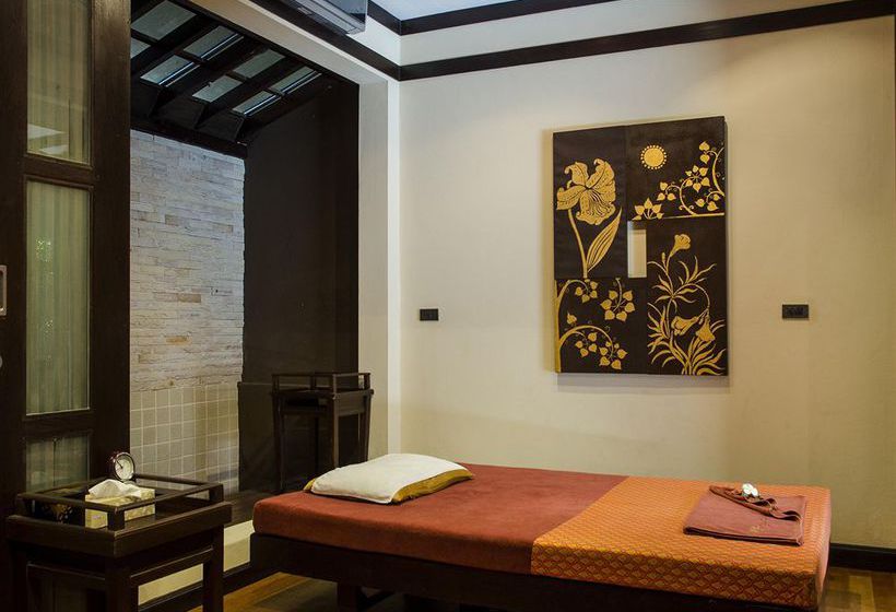 リゾートホテル Kirikayan Luxury Pool Villas & Suite