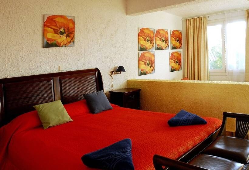 منتجع Lassion Golden Bay