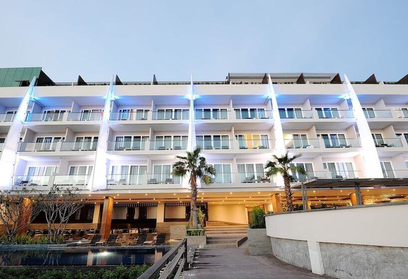 Sea Sun Sand Resort & Spa