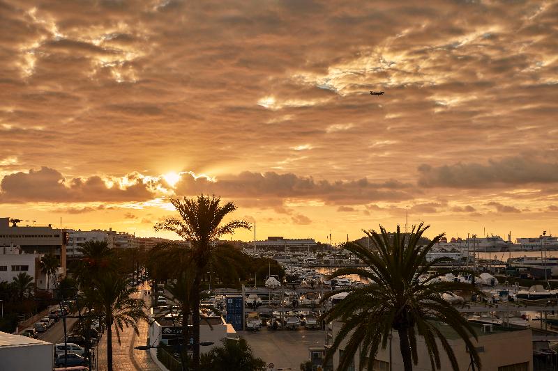 Sir Joan Hotel, Part Of Sircle Collection