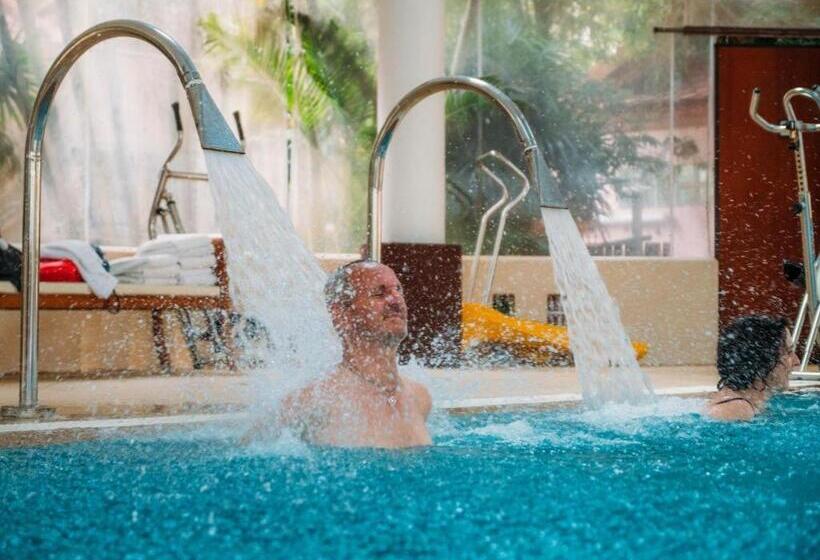 Tao Garden Health Spa & Resort