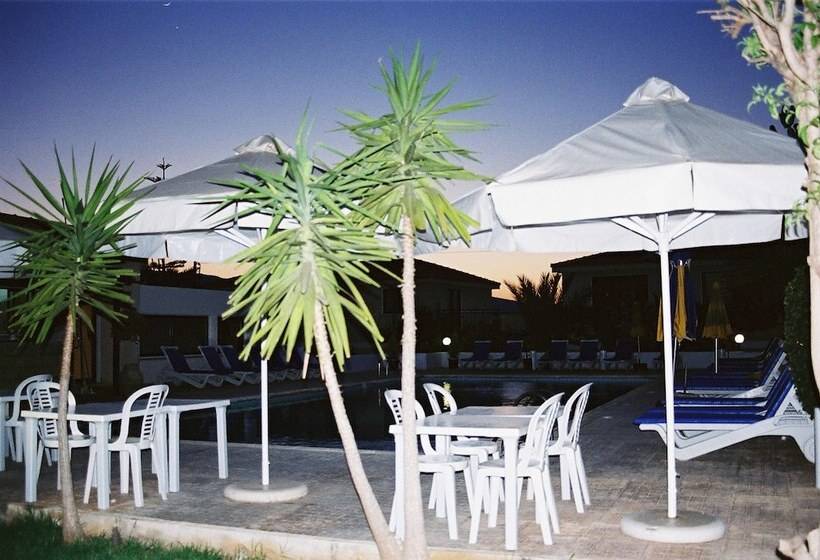 Tavros Hotel Apartments
