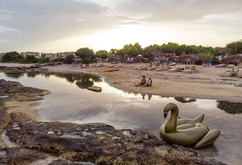 Thalassines Beach Villas