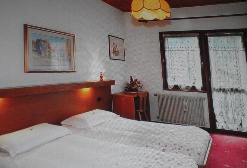 旅馆 Garni Meublè La Baita