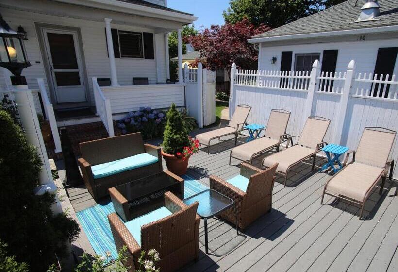 민박 The John Randall House