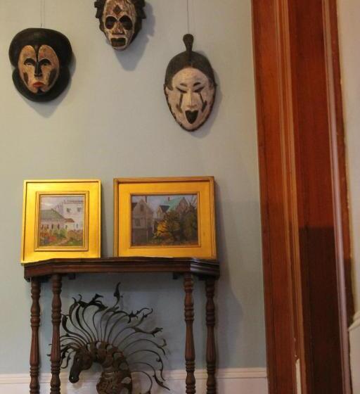 민박 The John Randall House