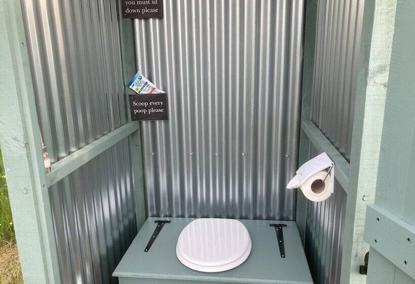 Glamping At The Homestead   Ensuite Bell Tent