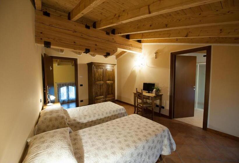 ホテル Agriturismo Corte Galvani