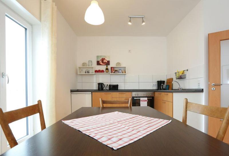 ホテル Backerwirt   Wohnen Und Schlafen