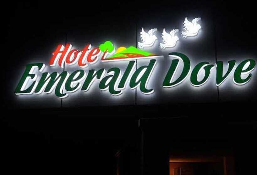 בית מלון כפרי Emerald Dove