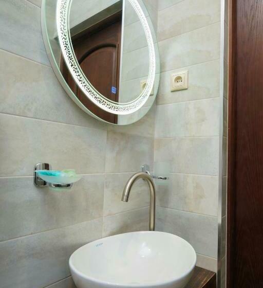 호텔 Fleur Yerevan