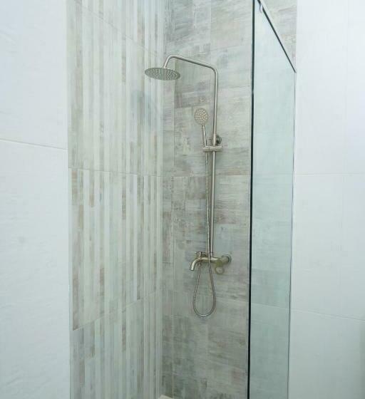 호텔 Fleur Yerevan