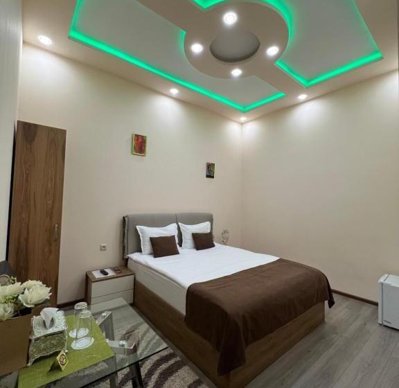 호텔 Fleur Yerevan