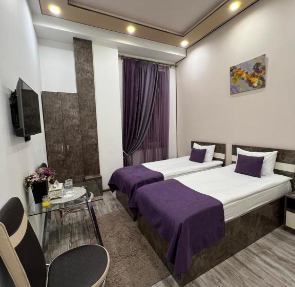 호텔 Fleur Yerevan