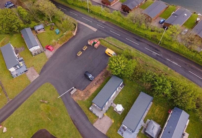 בית מלון כפרי Inside No 1 Retreat Carnforth