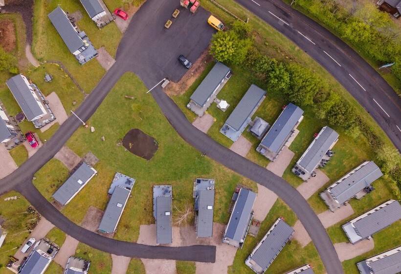 בית מלון כפרי Inside No 1 Retreat Carnforth