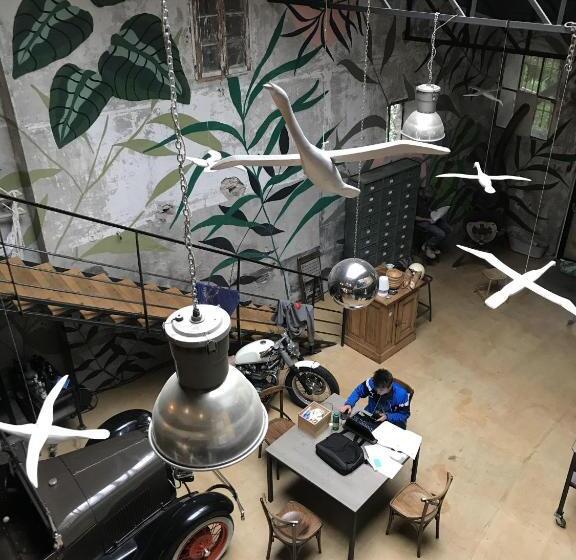 ホテル L Hôtel Du Garage Des Cevennes