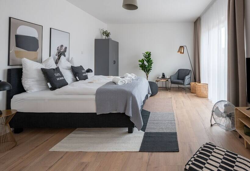 בית מלון כפרי Limehome Frankfurt Gutleutstraße