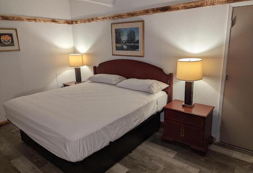 Отель Wyatt Earp