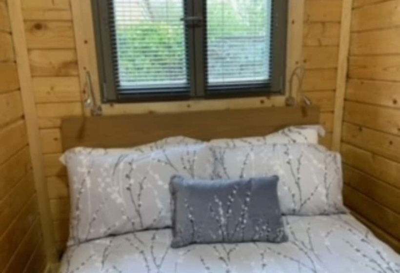 Immaculate Cabin 5 Mins To Inverness Dogs Welcome