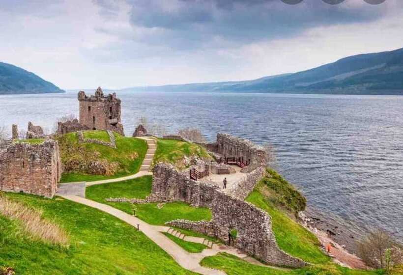 Immaculate Cabin 5 Mins To Inverness Dogs Welcome